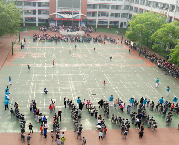 锻炼从娃娃抓起郑州市文化路一小举办春季运动会