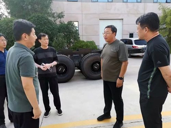 8月1日下午,鹤壁市委书记马富国先后来到浚县,鹤壁国家经济技术开发区