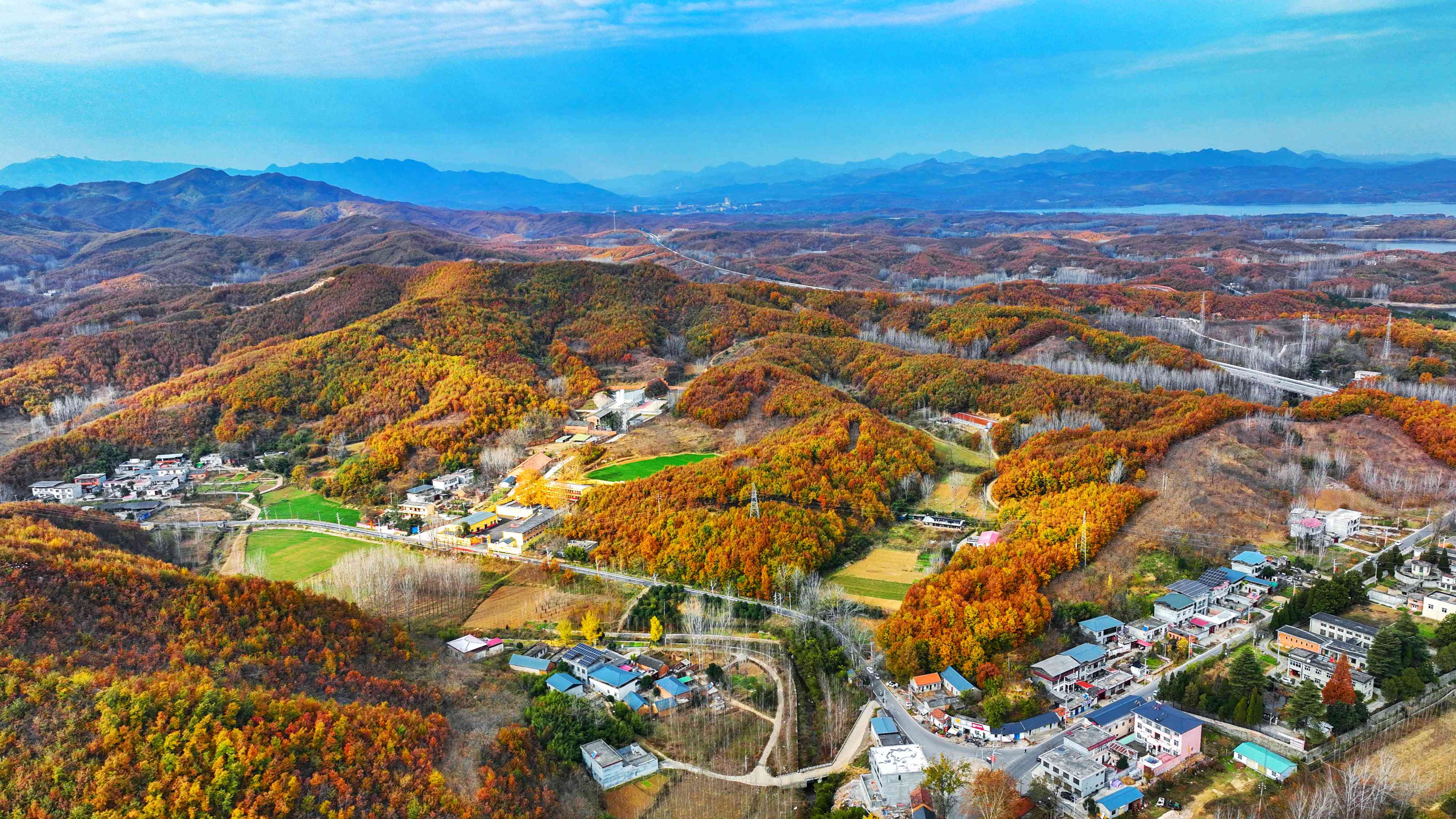 俯瞰魯山縣江河新區。馬進偉攝