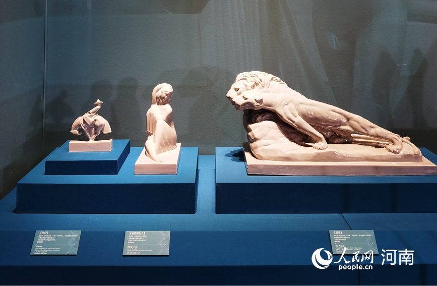 210件卢森堡文物亮相河南博物院。 人民网记者 肖懿木摄
