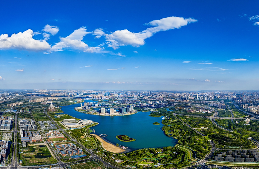 中原科技城鸟瞰图。李哲卓摄