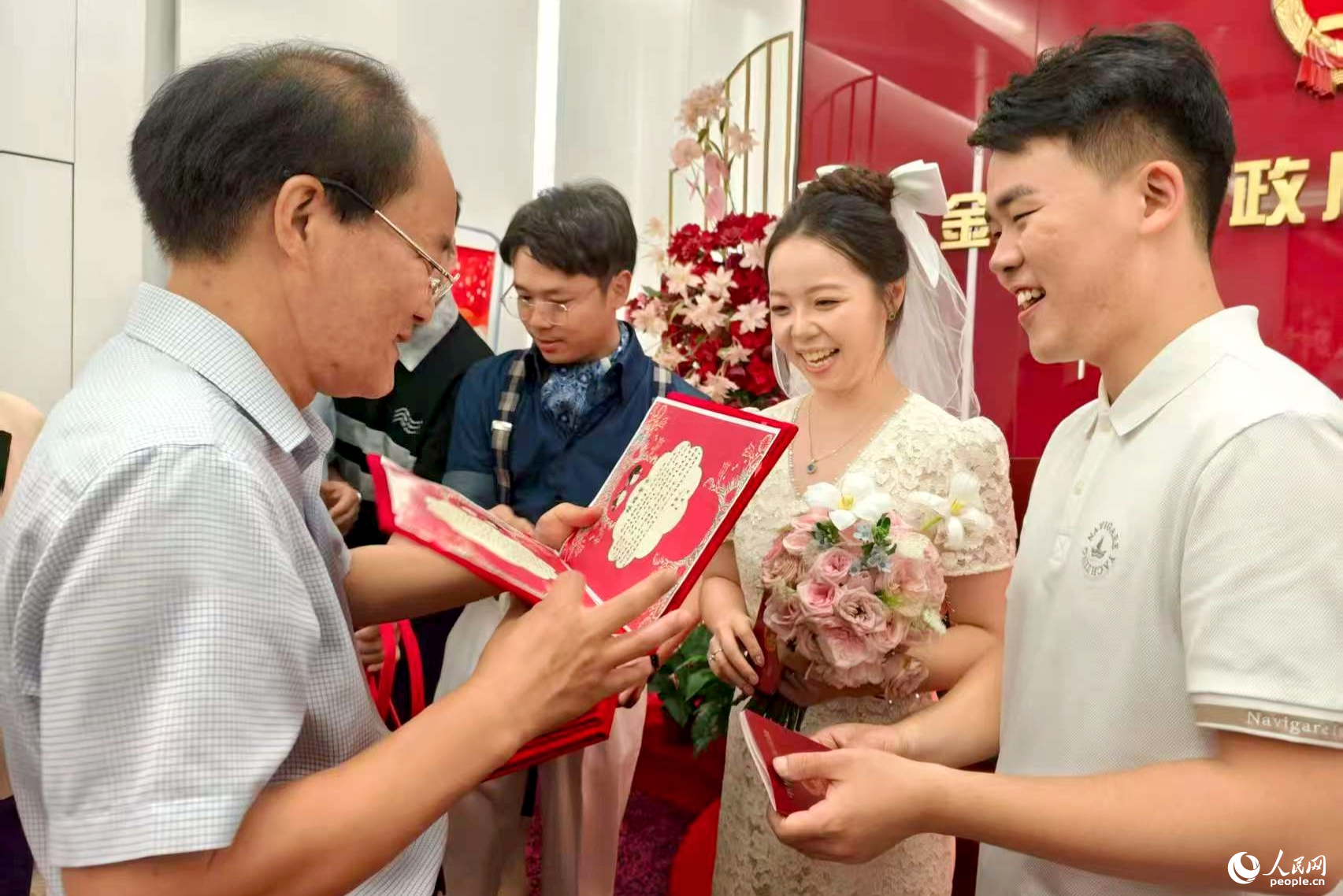 新型婚育文化活動現場。人民網 程明輝攝