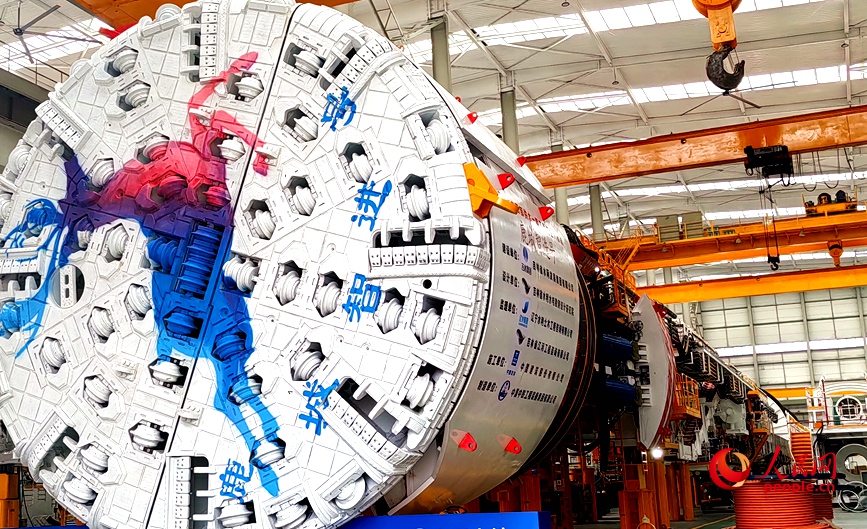 新春走基层丨中国制造穿山越海(图1)