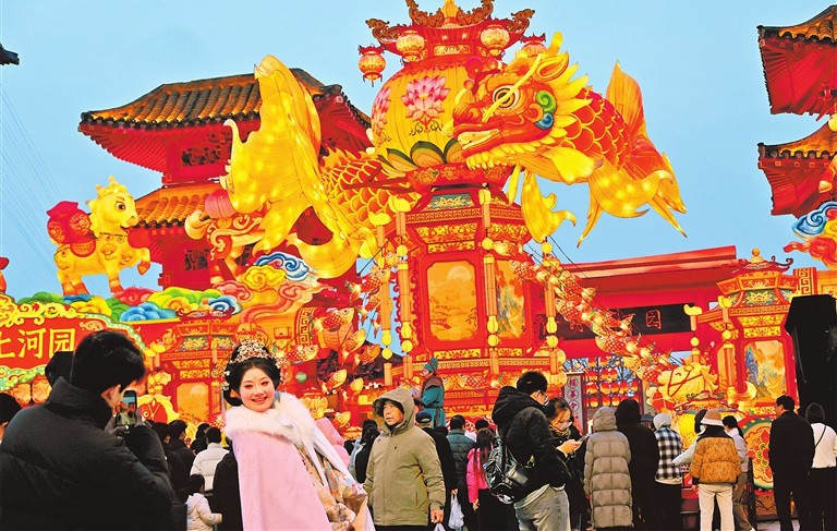 张灯结彩迎元宵